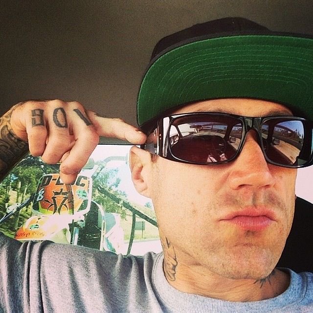 • Not new to SOA RP
• A backstory to come
• New to Faceclaim
• RT and follow?
• #Felonious, aka <a href="/HeirToTheMafia/">—ᗩᒪE᙭. ♚ {#IStandUpForOCs}</a>, @KingToSAMCRO.