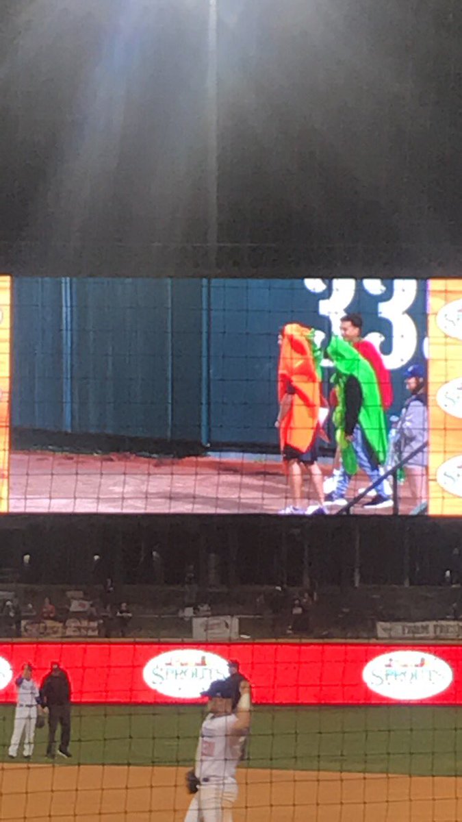 OlsenFieldStep's tweet image. #FreeBeefy