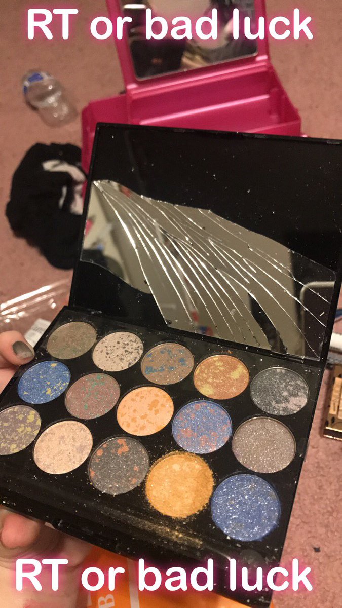 shayna1221's tweet photo. Fun new pallet 🙌🏻😍 https://t.co/hrK0U5gNND