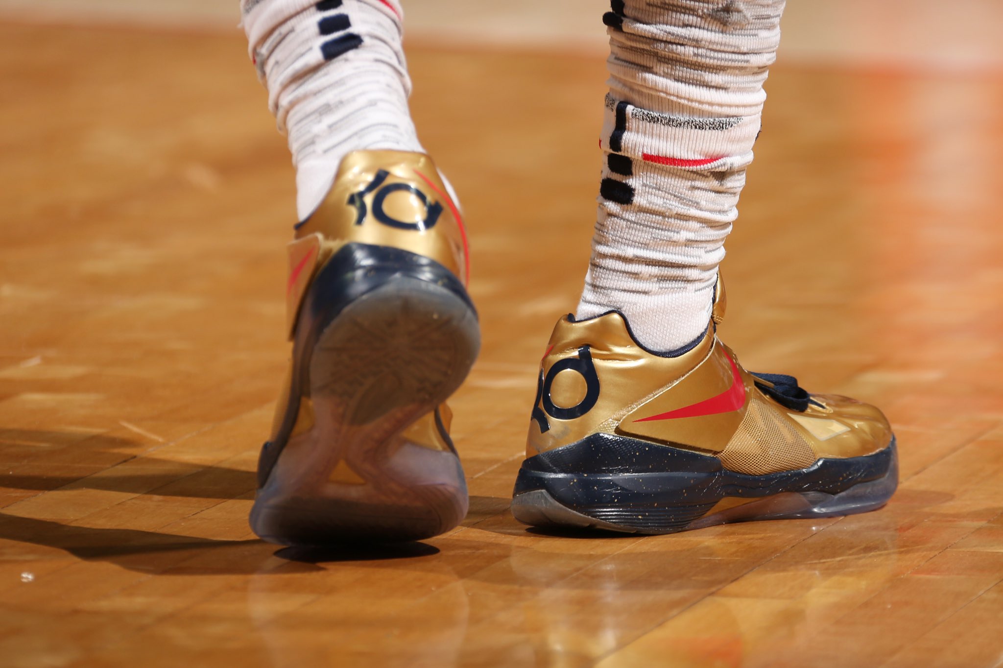 nike kd 4 gold medal