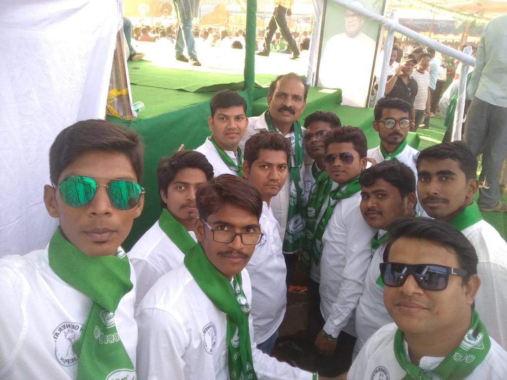 AkashSahu95's tweet photo. @Naveen_Odisha Youth generation Bijepur https://t.co/FywwlZprOC