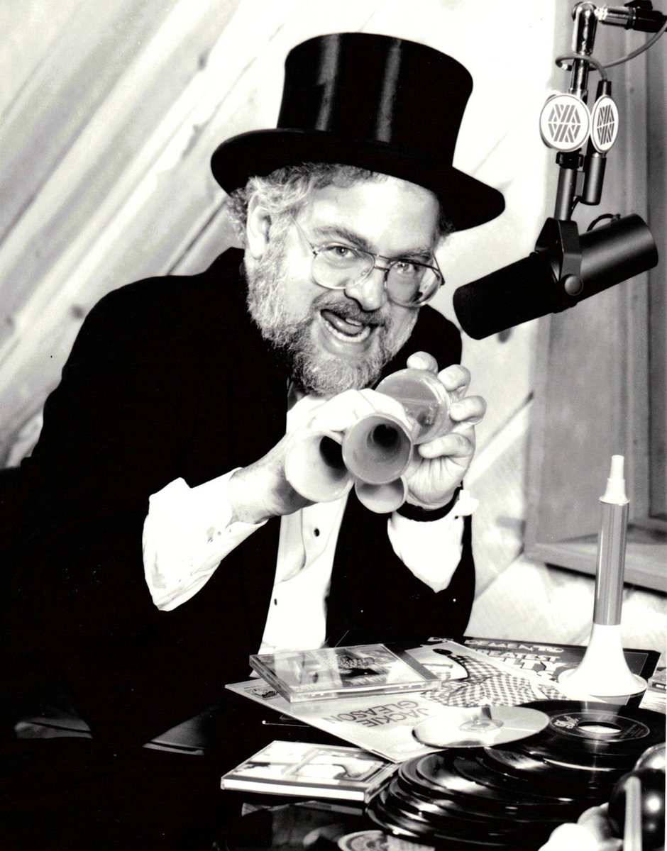 Meet <a href="/drdemento/">drdemento</a>, the man who discovered Weird Al and 'Fish Heads' yhoo.it/2tas5fZ