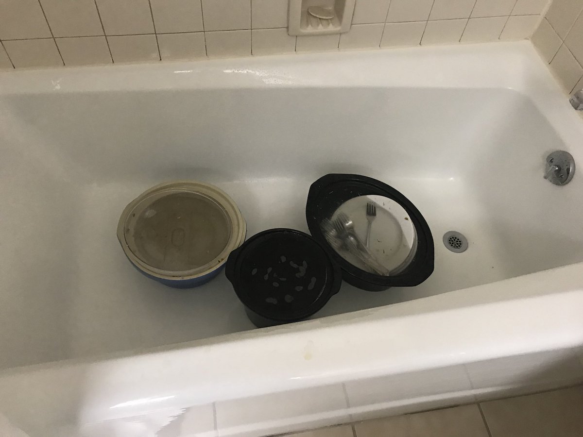 SteveBotsford's tweet photo. Youth ministry #FTW #THEWKND18 #nokitchenneeded https://t.co/JnPlOhMqD3