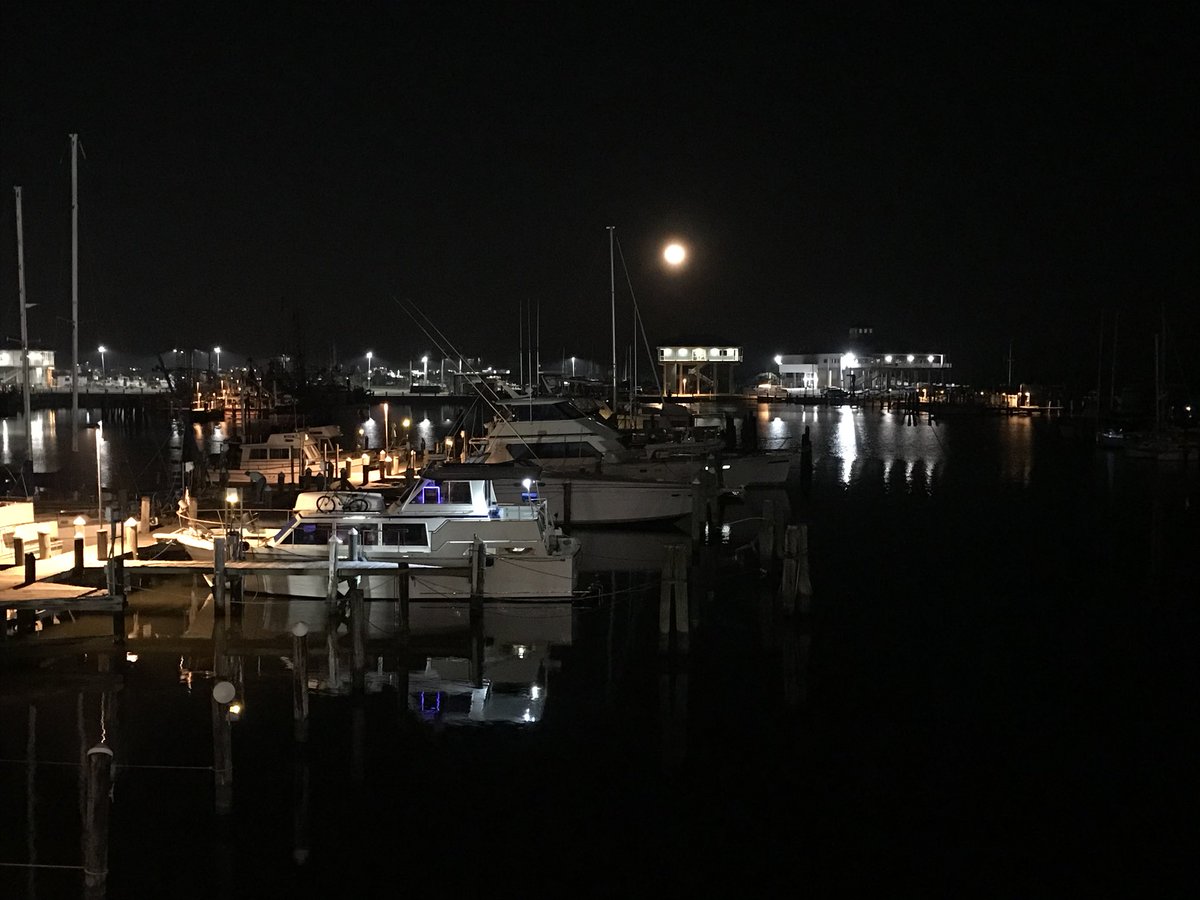 efox25's tweet image. Outdoor dining ambiance doesn’t get much better than this.