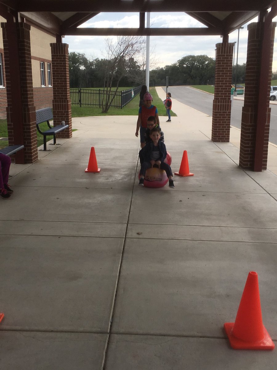 Pre K field day!!!Students had a blast!!! #LangleyLobos  <a href="/CoachGonzaba/">Debra Gonzaba</a> <a href="/LangleyPreK/">Laura Talamantes</a>
