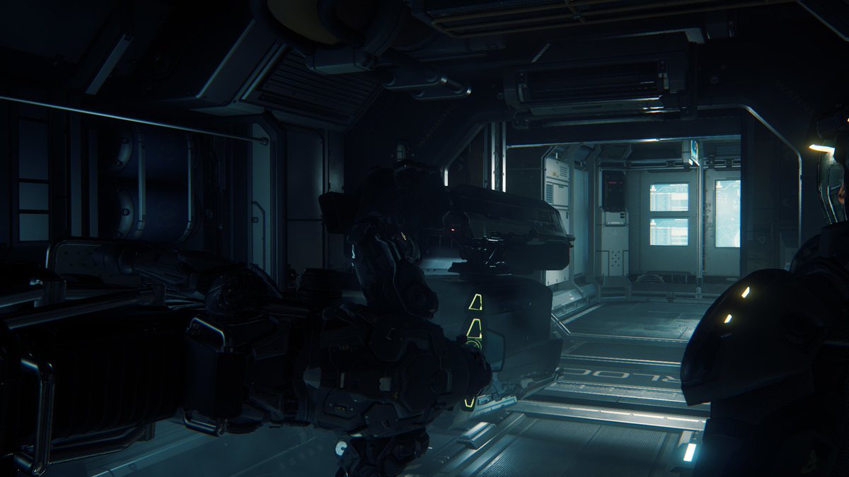 BKFighterUS's tweet photo. Helped someone get their Dragonfly inside #PortOlisar. Exciting! It even blew up inside but I wasn't there to see it :P
#StarCitizen #DrakeDragonfly https://t.co/LR0Rw2XUn7