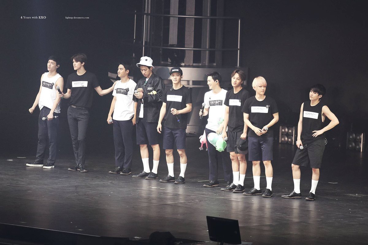 EXObarVOTE's tweet photo. 【iHeartAwards】
 
【转发 / 引用符合格式的推文 或 回复推文带上以下格式】两者皆算一票

@weareoneEXO 
#EXOL #BestFanArmy #iHeartAwards https://t.co/0w4uacTvGl