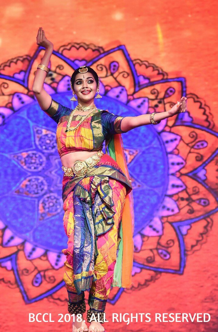 tejaswinimanogn's tweet photo. My Bharatanatyam Performance During #TOISA2018 https://t.co/hkq7gJ4nMW