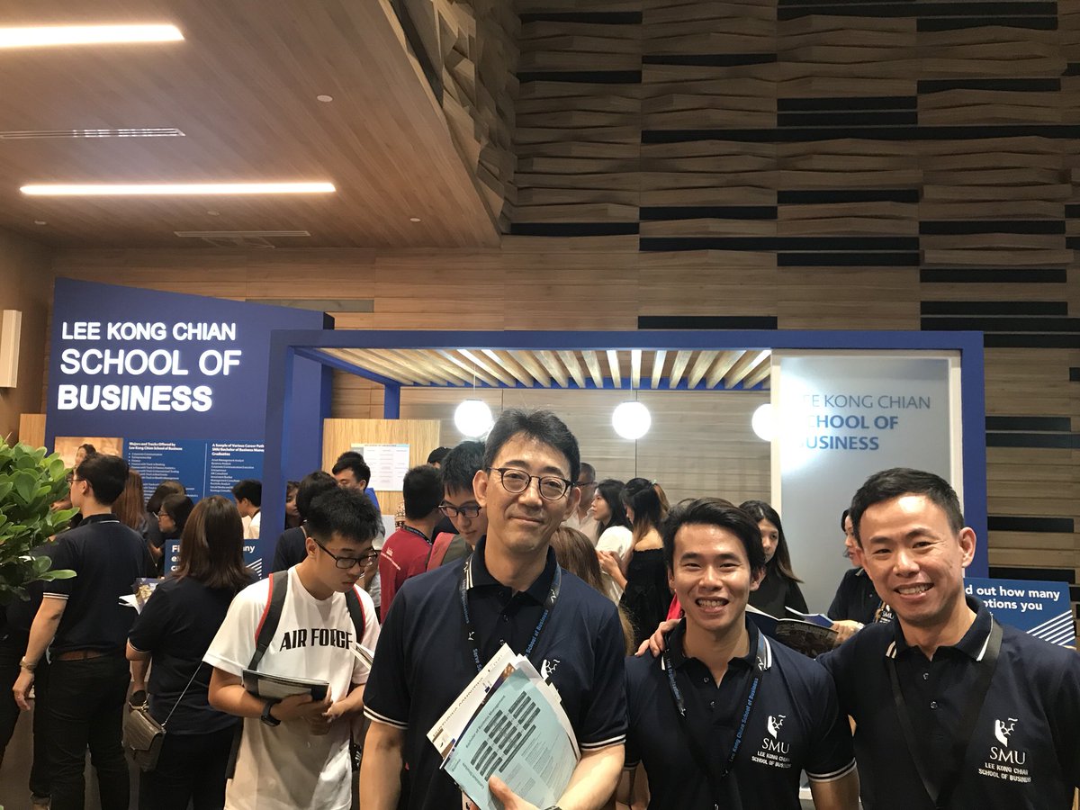 profgerrygeorge's tweet photo. Fab energy and buzz at Undergrad admissions for Business School #SMUOpenHouse2018 Join us today & tomorrow #SMU #Singapore @sgSMU #LKCSB https://t.co/ETbldk9vd2