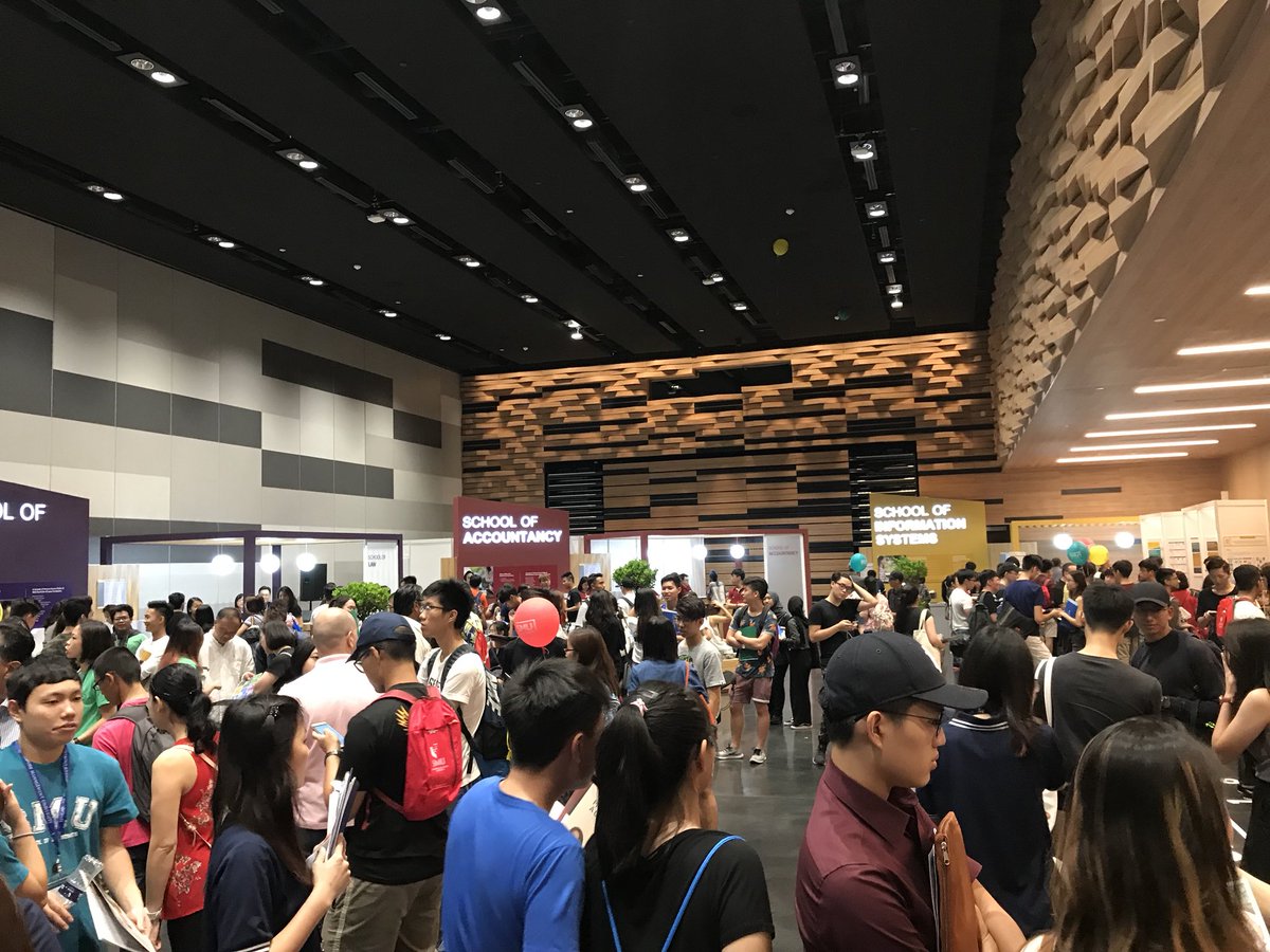 profgerrygeorge's tweet photo. Fab energy and buzz at Undergrad admissions for Business School #SMUOpenHouse2018 Join us today & tomorrow #SMU #Singapore @sgSMU #LKCSB https://t.co/ETbldk9vd2