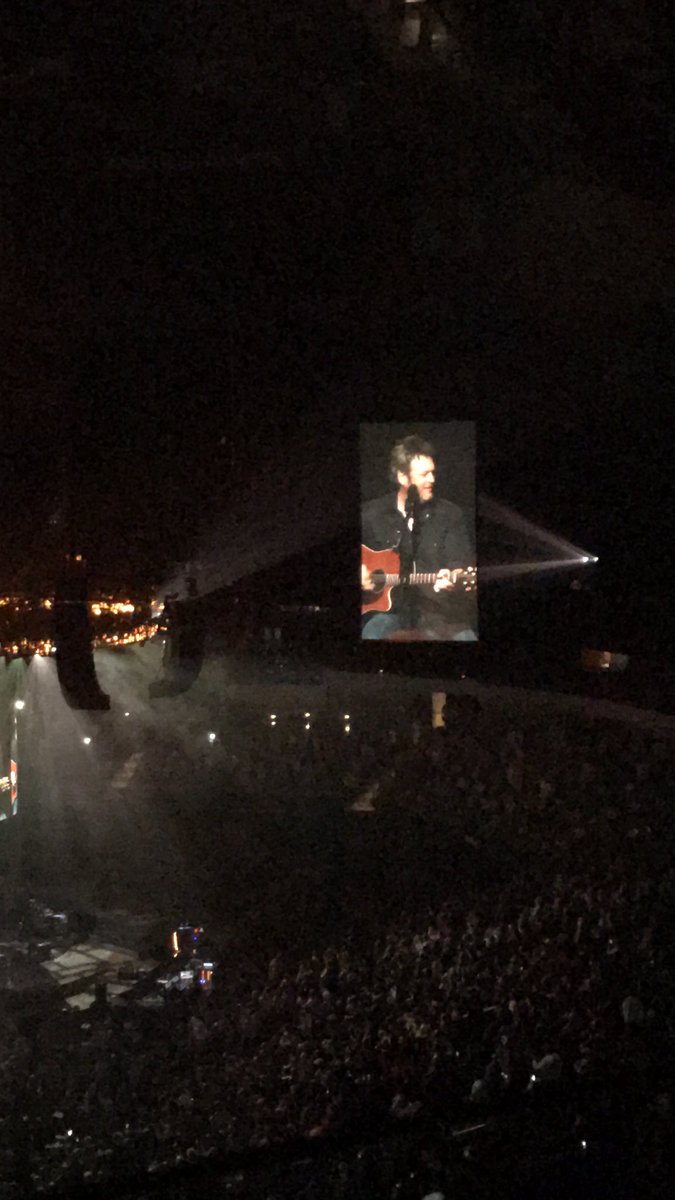 tbcarr19's tweet photo. so, i got to see my husband in concert today and i couldn’t be more content with life. #BSDallas https://t.co/j4yja1j1Wg