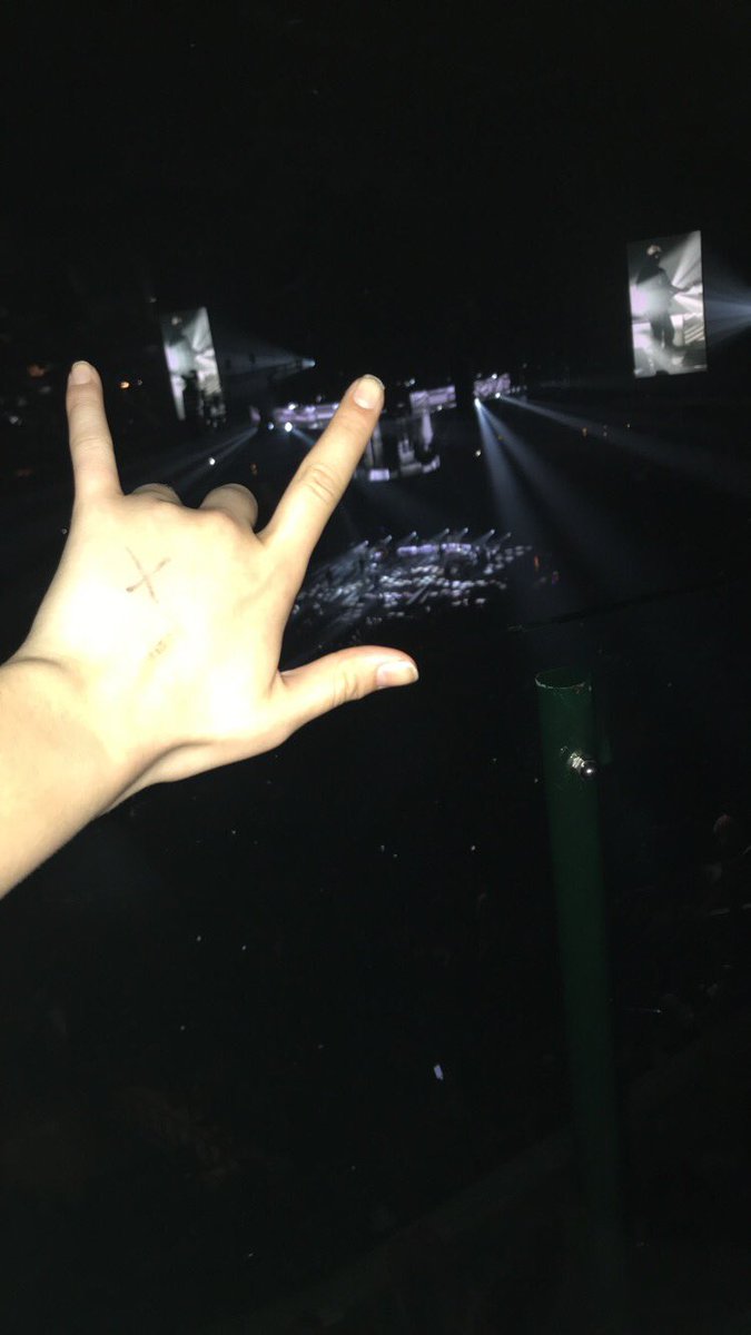tbcarr19's tweet photo. so, i got to see my husband in concert today and i couldn’t be more content with life. #BSDallas https://t.co/j4yja1j1Wg