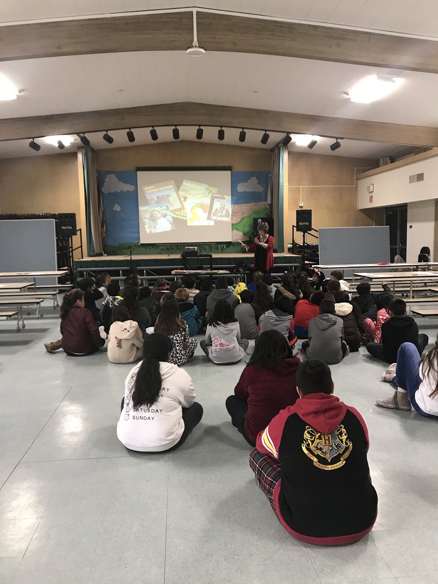 ParkViewEl's tweet photo. Thank you to author Alexis O’Neill for a fabulous assembly and writer’s workshop!! What a great day!! @AlexisInCA https://t.co/IBru3FDhCr
