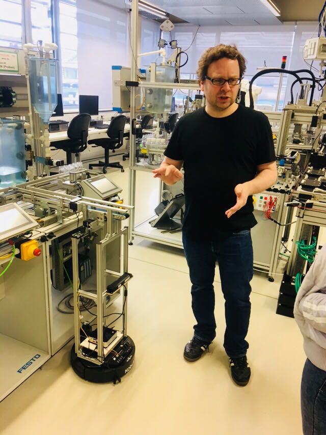 veltechofficial's tweet image. Mr.Venkatesh and Ms.Lakshmi,from the #Department_of_Electrical_and_Electronics_Engineering, #Vel_Tech at #University_of_Applied_Sciences_Düsseldorf