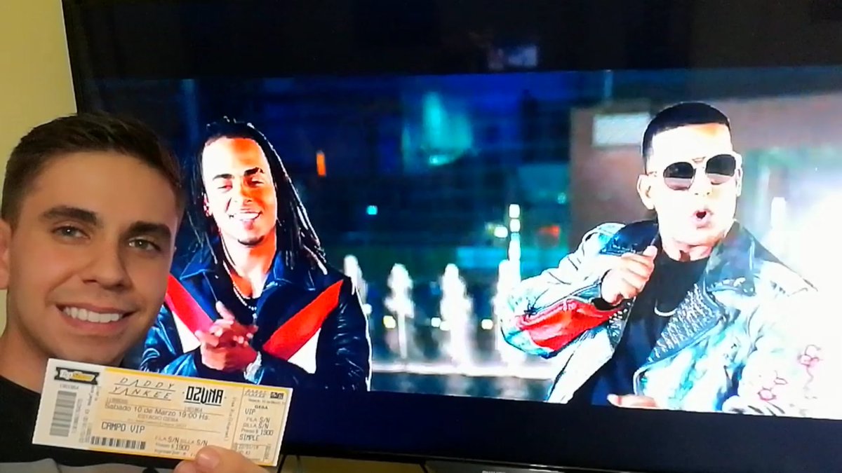 ppachigo's tweet photo. @Los40ar @Ozuna_Pr Se preparó, puso los 40 y lo retwiteaban, subió la selfie y nada le importó, aunque en la foto no salga con la mejor cara 🎶 #OzunaEnLOS40 https://t.co/HEpF4VYpeU