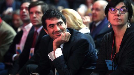 Hoy entrevista de <a href="/andresgil/">Andrés Gil</a> a <a href="/NFratoianni/">nicola fratoianni</a> en <a href="/eldiarioes/">elDiario.es</a>: m.eldiario.es/internacional/… 

Habla de elecciones en #Italia, izquierda, #Europa, de las relaciones con @ahorapodemos y las plataformas municipales, con <a href="/demagistris/">Luigi de Magistris</a> y <a href="/yanisvaroufakis/">Yanis Varoufakis</a> para construir perspectivas de cambio.