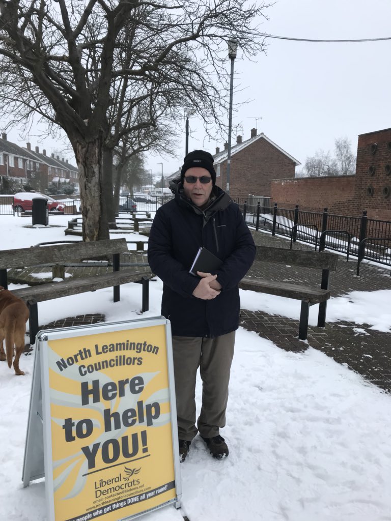 Snowy surgery!! <a href="/sarahboad/">Cllr Sarah Boad CEng🔶</a> <a href="/CllrAlanBoad/">Alan Boad</a>