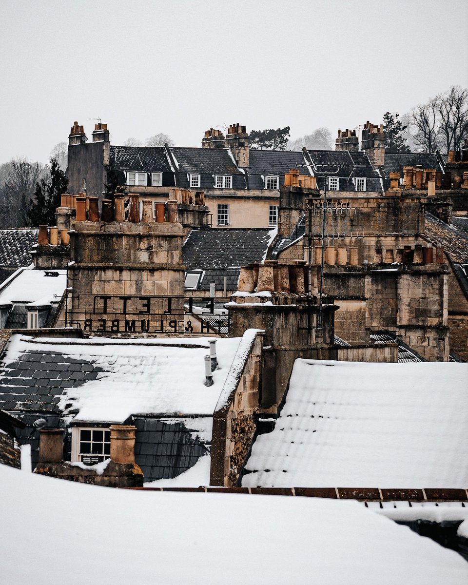 Snow day shots @igersBath @visitBath  @AquaesulisPhoto @beautifulbath @bathcast @BathChron @thisisbath @UKTourismOnline @BathEcho @weloveBath #beastfromtheeast