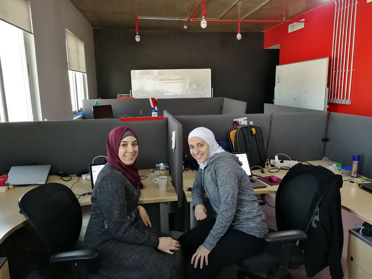 TanasukTech's tweet photo. TEAM VISION
Featuring: @dmgharbieh @jelaydi & MIA at the moment: @haninddaoud ๐
#SCHackathon #Sitecore #girls https://t.co/ZiAxqUKWXC