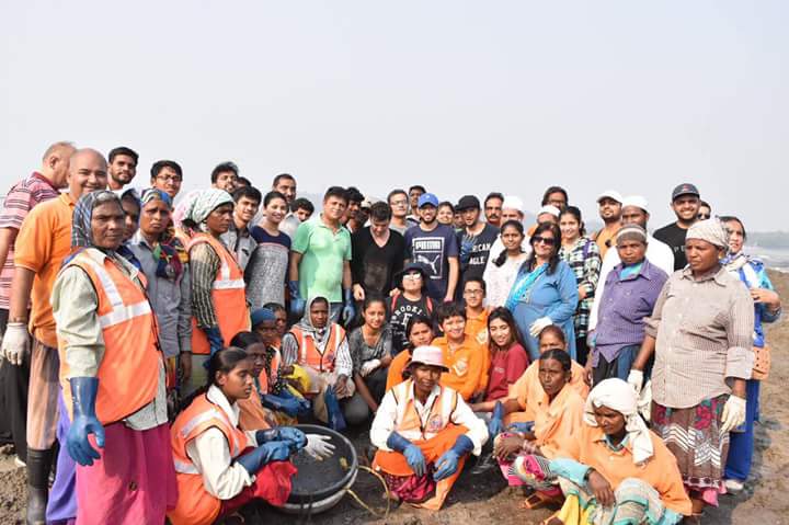 ojhahrithik24's tweet image. आज सकाळी, शिवसेना नेते,युवासेना प्रमुख मा.श्री. आदित्य साहेब ठाकरे यांनी आफरोझ शाह सोबत वर्सोवा बीच वर साफ सफाई केली.

#Cleanliness #VersovaBeach #Mumbai
#ShivSena #YuvaSena

@AUThackeray