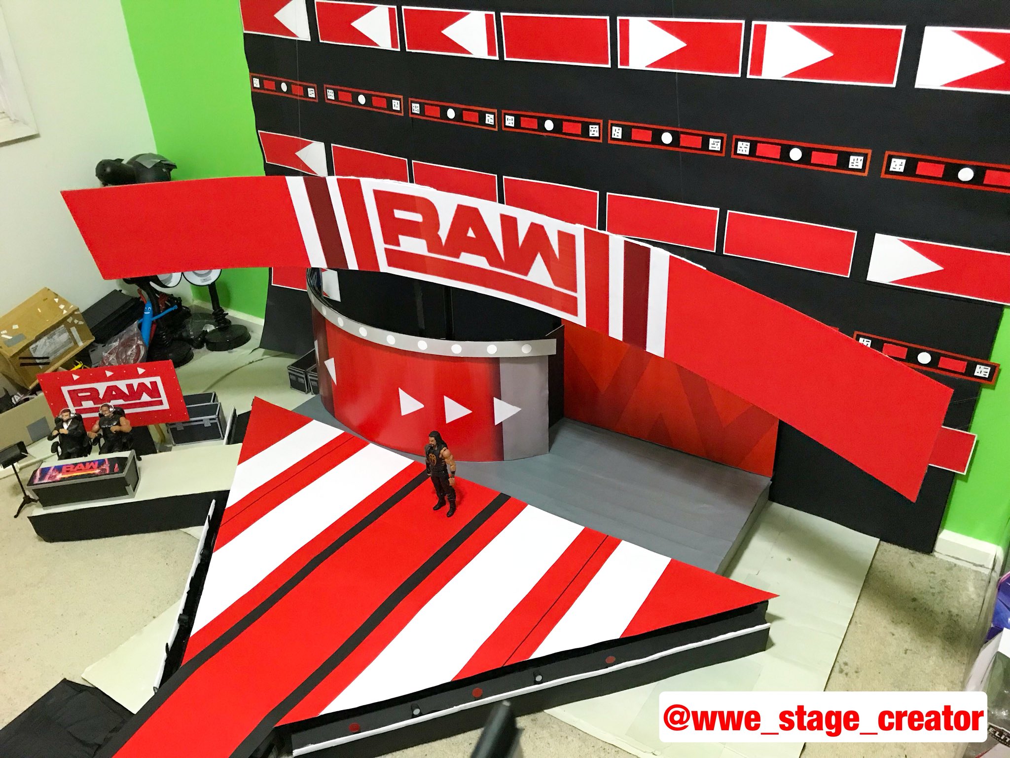 wwe raw toy stage