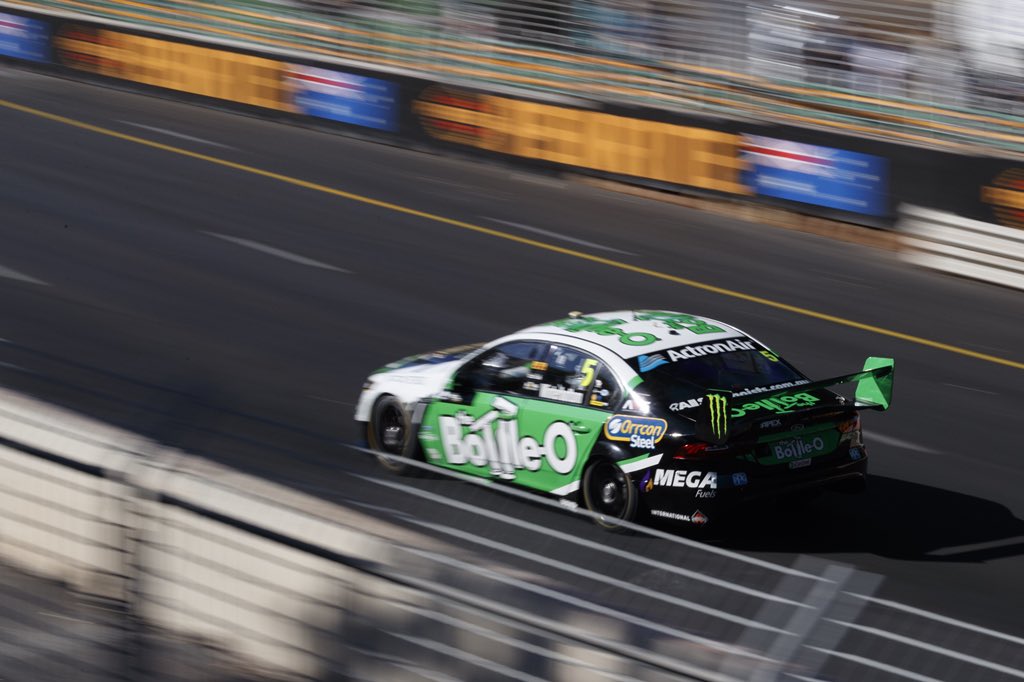 TickfordRacing's tweet photo. 🏁CHEQUERED FLAG🏁

@mwinterbottom P5️⃣
@chazmozzie P7️⃣
@cameron_waters P1️⃣6️⃣
@RichieStanaway P1️⃣9️⃣ after a mechanical issue stops him on the last lap

We’ll fix things up and come back tomorrow https://t.co/usYj2oFObP