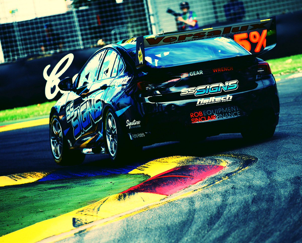 TeknoAutosports's tweet photo. Jack Le Brocq in the TEKNO SS Signs Commodore survived a battle of attrition to finish 20th in the opening race of the season on the streets of Adelaide, battling an overly thirsty engine in the run to the chequered flag. #teamTEKNO #SSSigns #VASC #Adelaide500 https://t.co/fvDOMqWkG6