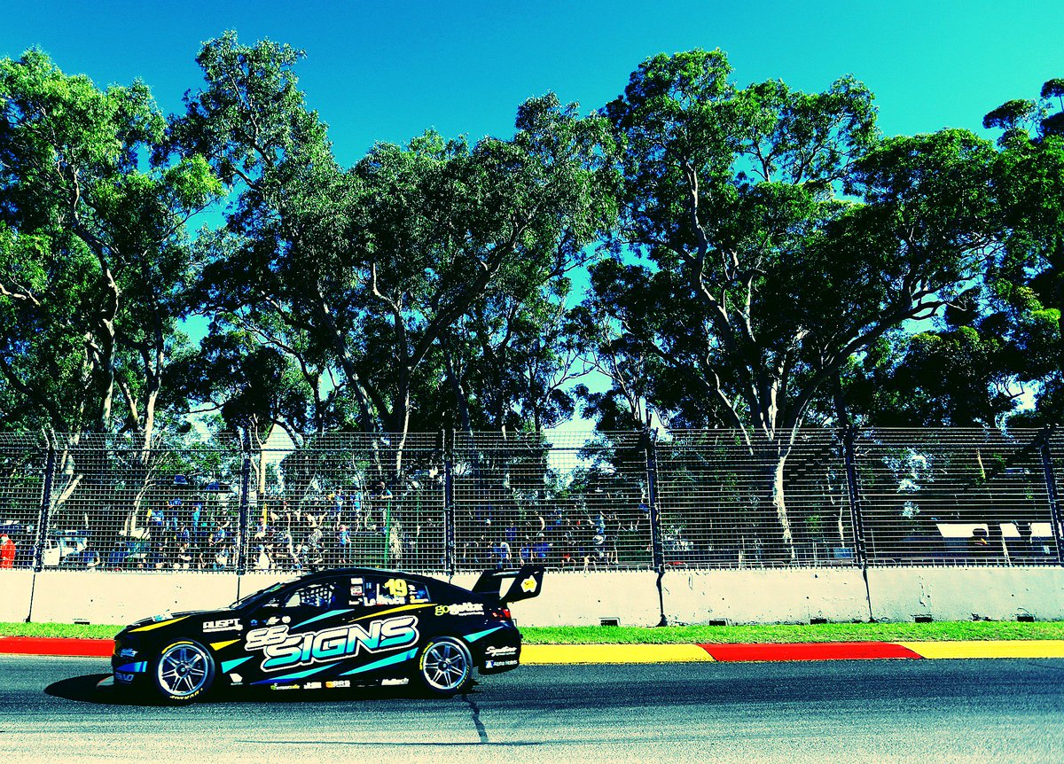 TeknoAutosports's tweet photo. Jack Le Brocq in the TEKNO SS Signs Commodore survived a battle of attrition to finish 20th in the opening race of the season on the streets of Adelaide, battling an overly thirsty engine in the run to the chequered flag. #teamTEKNO #SSSigns #VASC #Adelaide500 https://t.co/fvDOMqWkG6