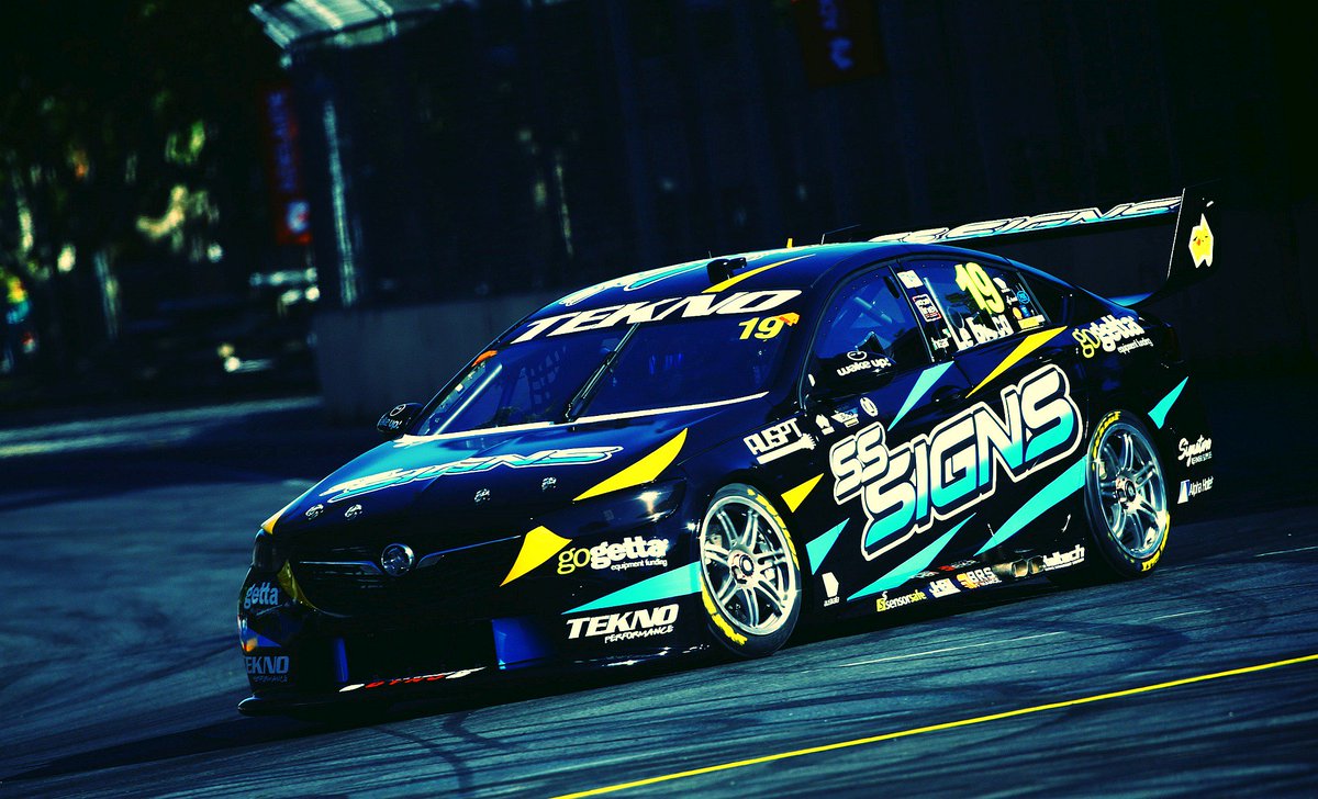 TeknoAutosports's tweet photo. Jack Le Brocq in the TEKNO SS Signs Commodore survived a battle of attrition to finish 20th in the opening race of the season on the streets of Adelaide, battling an overly thirsty engine in the run to the chequered flag. #teamTEKNO #SSSigns #VASC #Adelaide500 https://t.co/fvDOMqWkG6