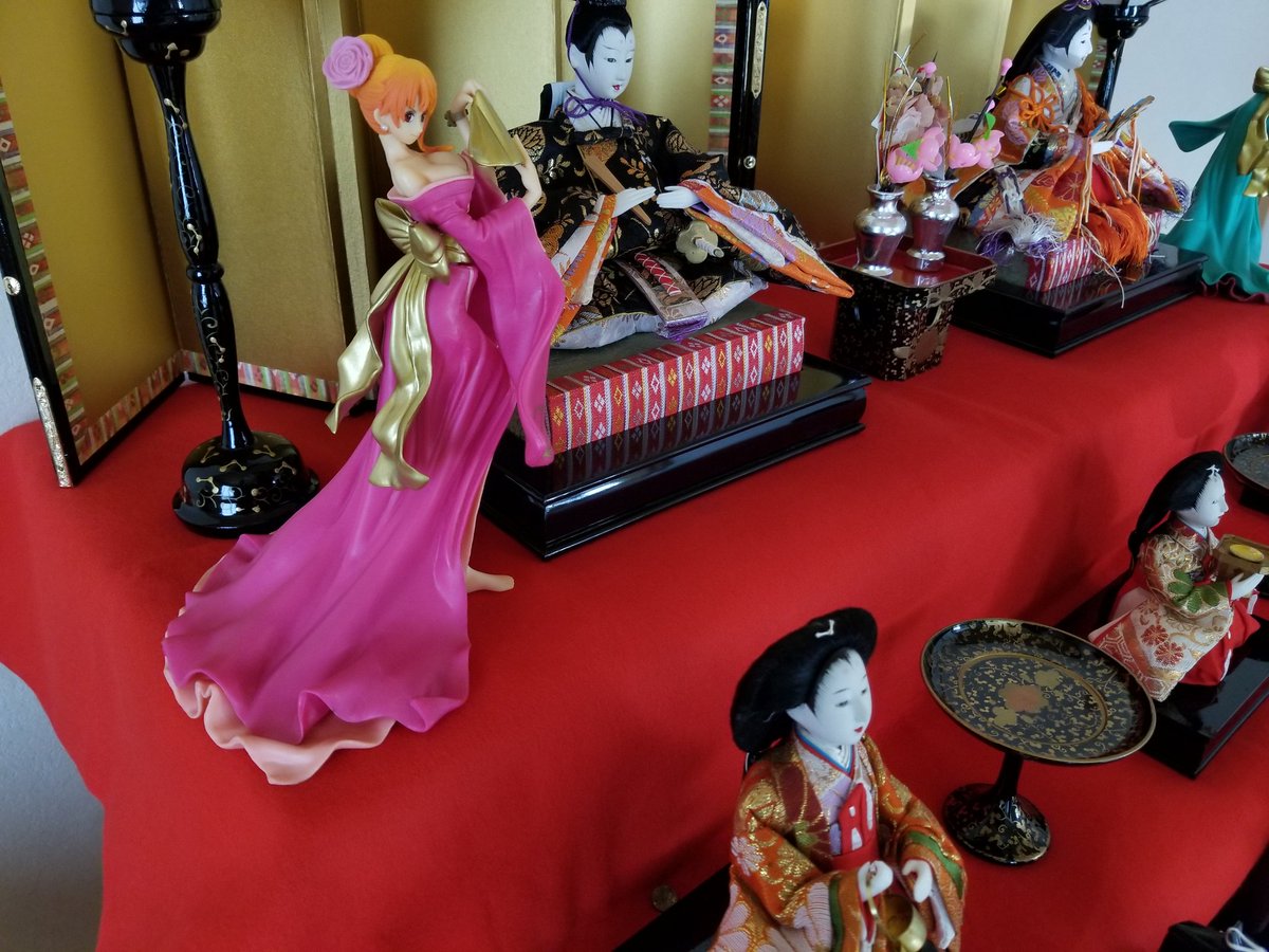 ゆき 今日は楽しいひな祭り 我が家の7段のひな壇に浴衣ナミさんを飾らせていただきました 日本の文化最高 ひなまつり ワンピースフィギュアを投稿しよう