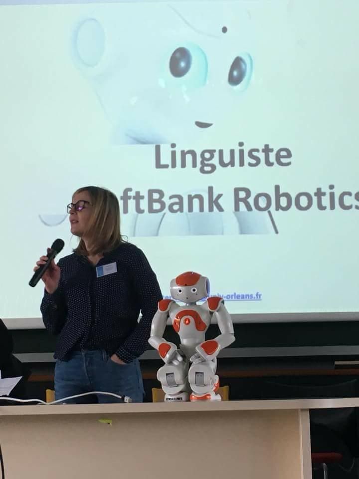 master_sdl's tweet photo. Merci encore pour la présentation de @SBREurope avec son petit robot Nao qui a fait craquer le public 😍
#IA #linguistics #interactionhommemachine https://t.co/5lf65f5qn9