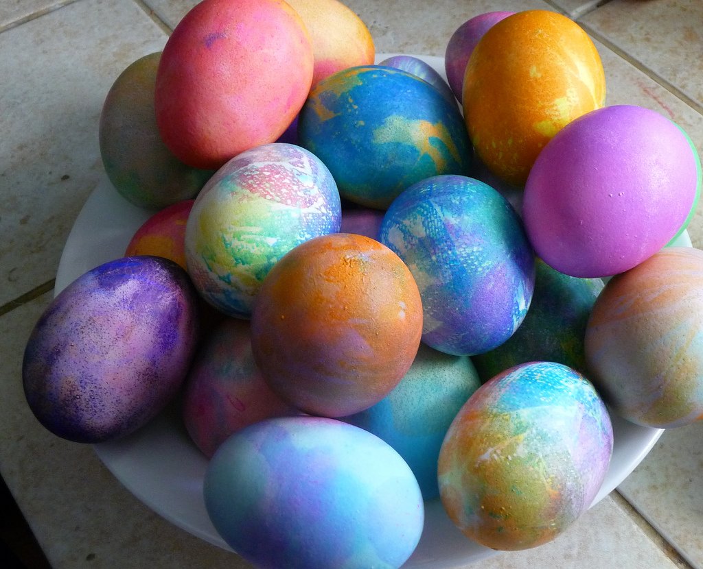 mcsuk's tweet photo. 🐣PLASTIC FREE EASTER EGG HUNT🐣

Before you buy #Easter eggs for your own hungry little chicks, will you take on our challenge to find plastic free ones?

Retweet for awareness or tag your #PlasticFreeEggs 👇👇👇

PS. Sign to #STOPthePlasticTide: https://t.co/1q1AvMie8m https://t.co/HB0OsUaPXS