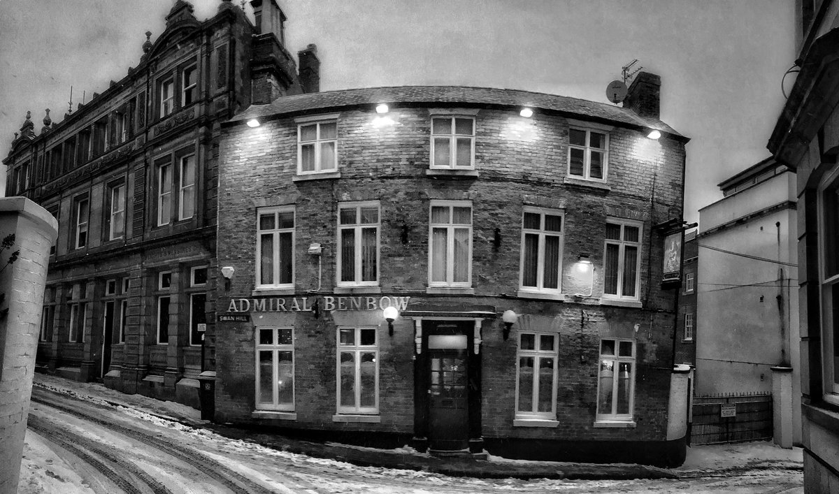 Salopsbfg's tweet photo. Two great little pubs in #Shrewsbury @OriginalShrews @AtShrewsbury #blackandwhite #photooftheday the coach and horses and the admiral Benbow 👍🏻 https://t.co/ejZYgOOsoV