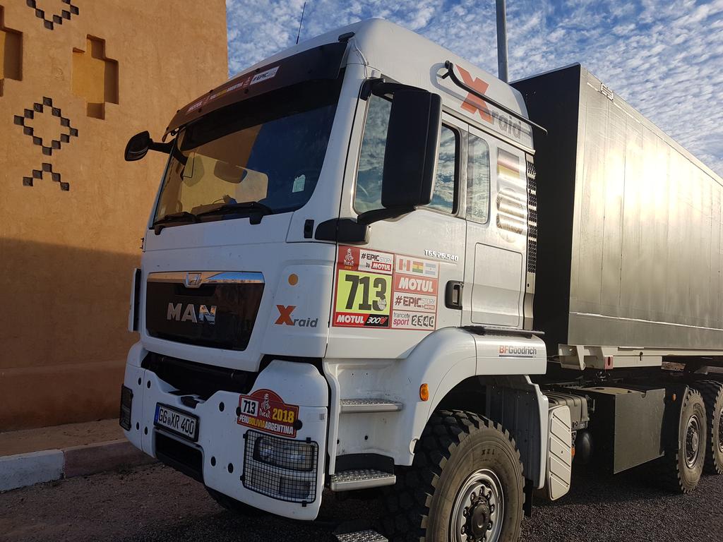 JanikoNaber's tweet photo. Guten Morgen #TuaregRallye 
Tag 0: Scruteneering https://t.co/diA19gREou
