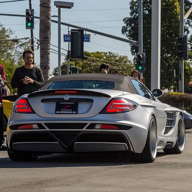 paolopicheca's tweet photo. Reposting @vandjorn: - via @Crowdfire
That's mean
Have yourย say
#carsandcoffee #carsofinstagram #carscollection #cars#scuderiaferrari #sugpercarsdaily700 #supercardaily #supercarsoflondon #supercars#fastcars247#highspeed #hypercars #itswhitenoise #exoticcars #extremecar https://t.co/yH4cnlksjJ