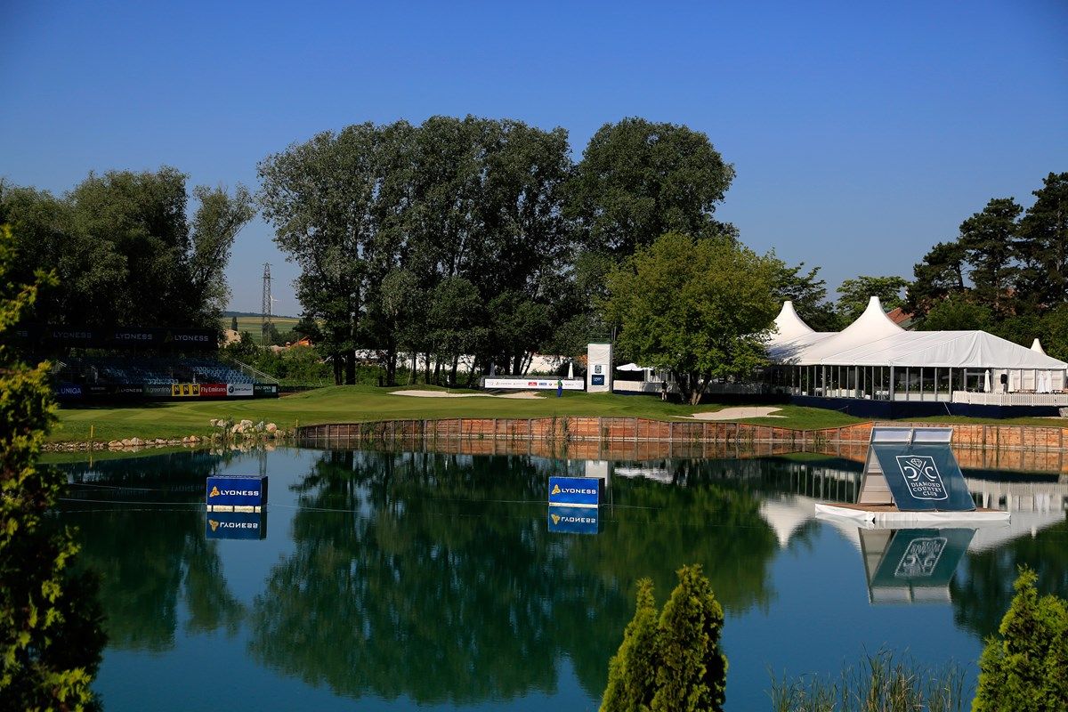 LgtGolf's tweet image. Book your luxury golf river cruise to experience 5 championship golf courses featured on the European Tour in 5 countries over 10 days

buff.ly/2sTp83l

#amawaterways #golf #cruise #travel #holiday #pga #europeantour #gourmet #prague #budapest #luxury #foodie #golfer #tbt