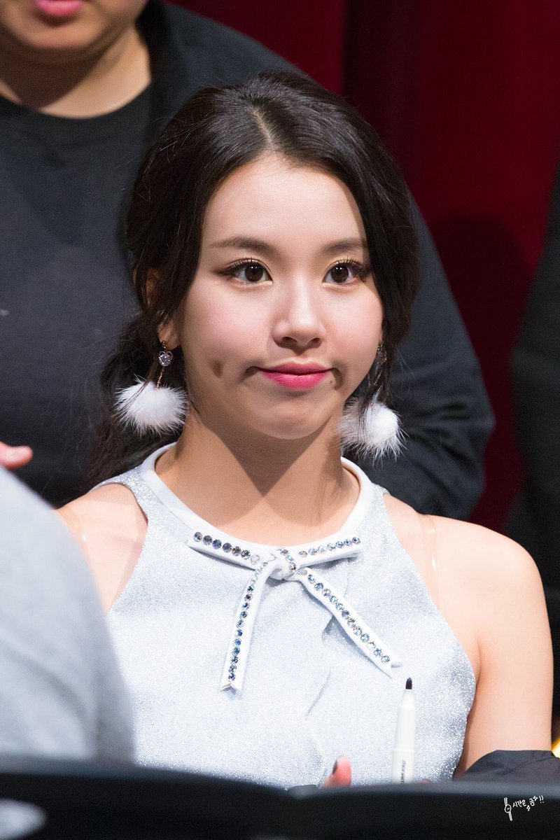 akaitanuki0719's tweet photo. #チェヨン好きな人RT https://t.co/evUI8NcVAV
