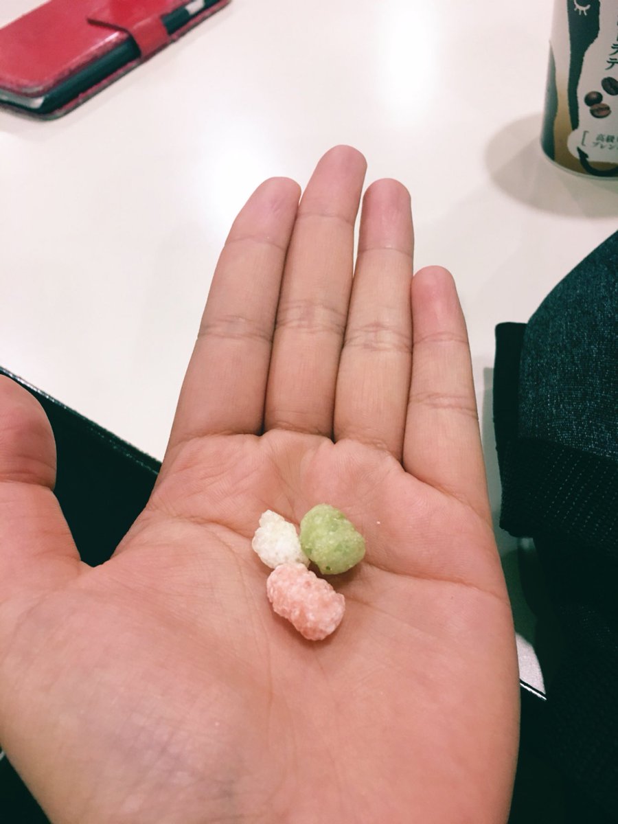 WWETOKYO's tweet photo. 今日はWWE緊急ミーティングでした！皆さま、ひなあられは食べましたか？少しずつ暖かくなってきて外に出る機会も増えるこの時期、皆さまの交流の場として活かせるようWWEも少しずつ動いていますので応援してくださいね📣WWEではオーガナイザーを募集しています！気軽にDM送ってくださいね💌 https://t.co/nSVkeiGoON
