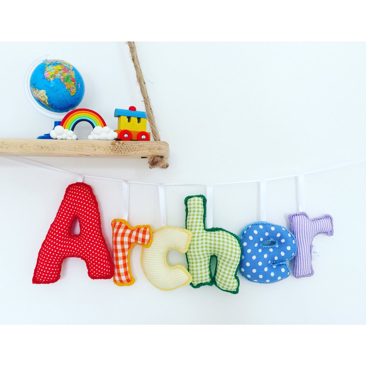 BakedBeanBaby's tweet photo. Morning lovely people 🌈
.
.
#rainbowbunting #rainbowroom #thatsdarling #rainbowlove #rainbowlover #archer #newbaby #babygirl #babyboy #firsttimemummy #firsttimedaddy #firsttimemommy #dueinmarch2018 #dueinapril2018 #dueinmay2018 #dueinjune2018 #bakedbeanbaby https://t.co/qjLdOoPQT3