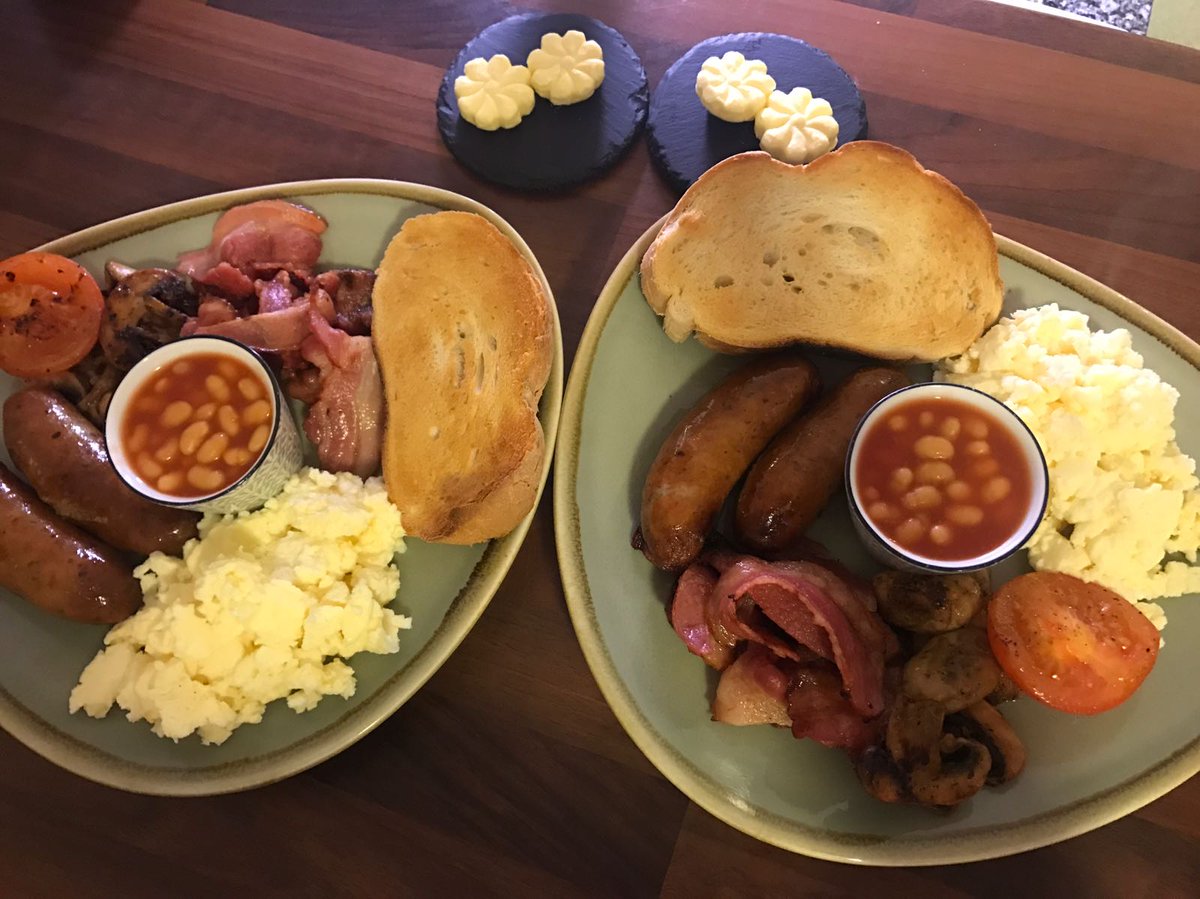 ☕Good morning #Chester 😁 Happy Saturday 😚 #49Watergate #BestBreakfastInTown #ServingScrumptiousBreakfastsUntilHalfpast11 #independent #quality #OpenUntil5pm 🍰