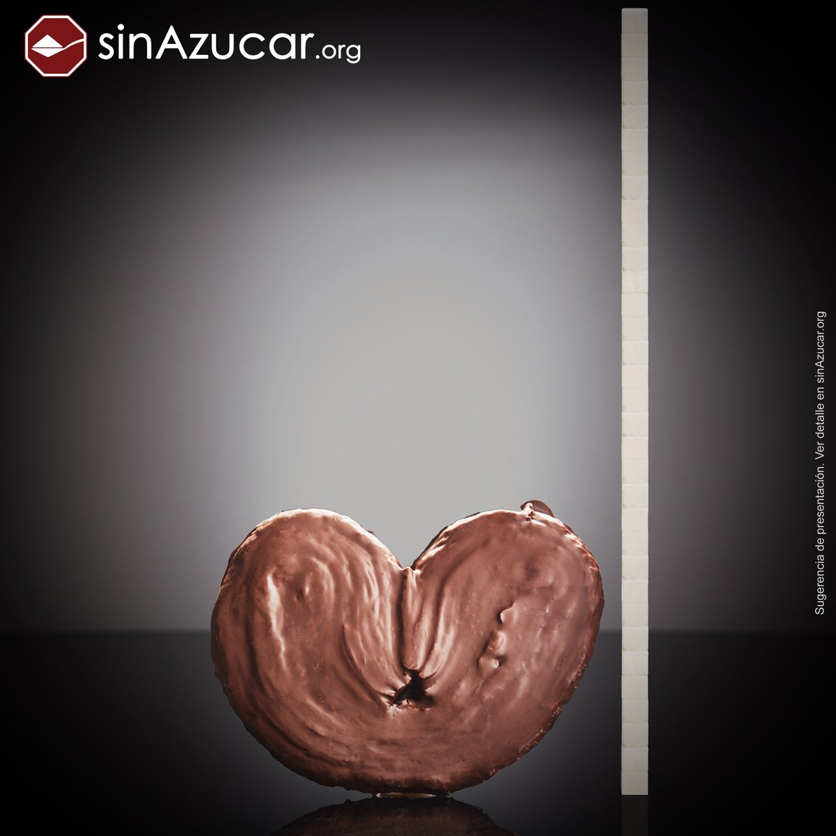 SinAzucarOrg's tweet photo. Una palmera de chocolate XXL (450g) tiene 132g de azúcar, equivalente a 33 terrones. 

🚩 Máximo diario recomendado: 6 terrones. https://t.co/dYIeDaF7Lx