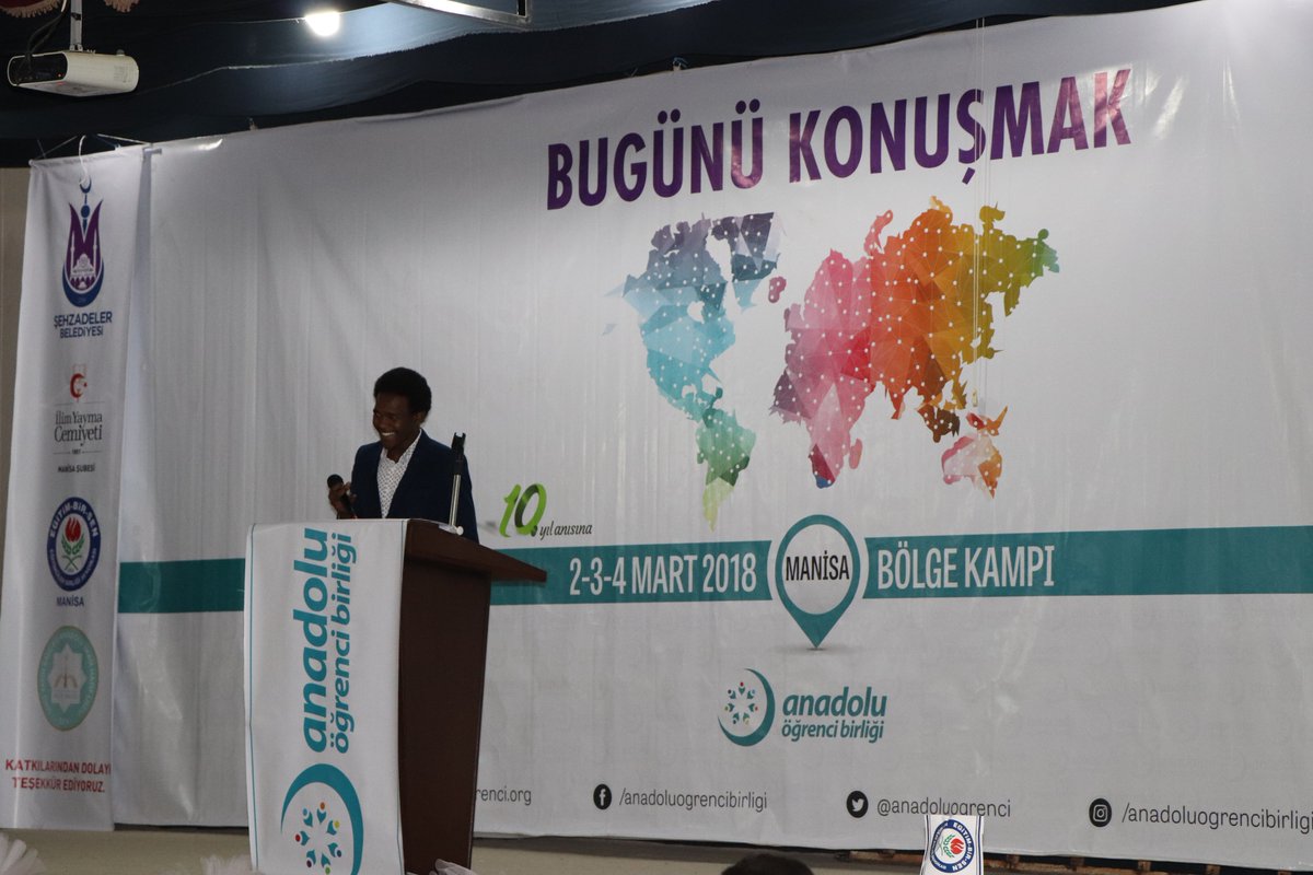 "Anlatacak Bir Hikayem Var" konu başlığı altında Afrika'dan Musa kardeşimizin hikayesini dinliyoruz.
#BugünüKonuşmak