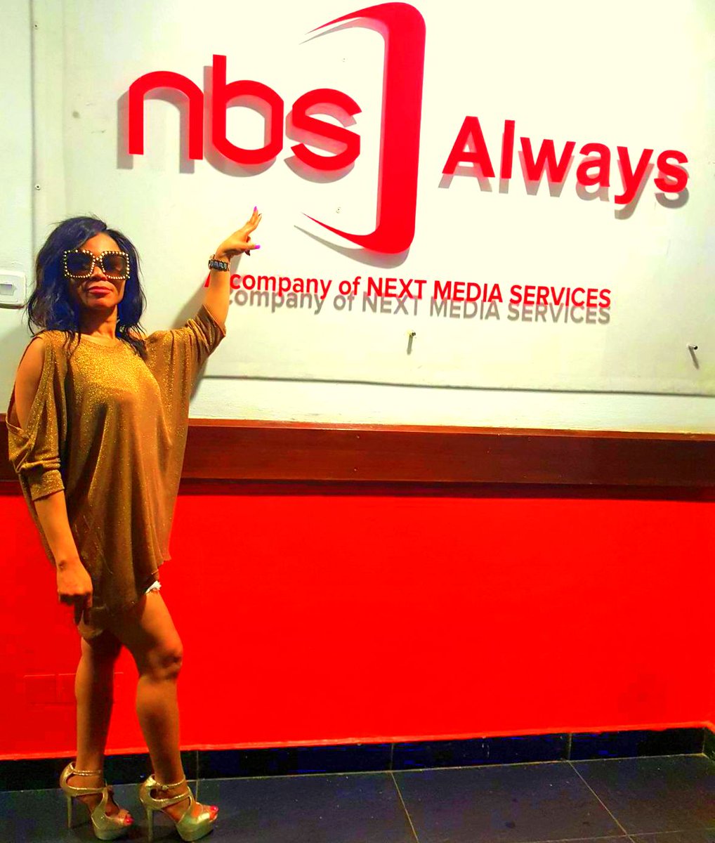ayahnashCM's tweet photo. Happy weekend Team #Ayahnash world wide.
Thumbs up to Uganda's Home of entertainment @nbstv @nbskatchup @nbsafter5 @DouglasLwangaUg @mckatsug
for pressing play on my music. Sumanguru viral #InterntionalGyal #NBSKatchUp #NBSAfter5 #NBSYouthVoice #NBSUpdates #WakandaForever https://t.co/oPYoNPLR2w