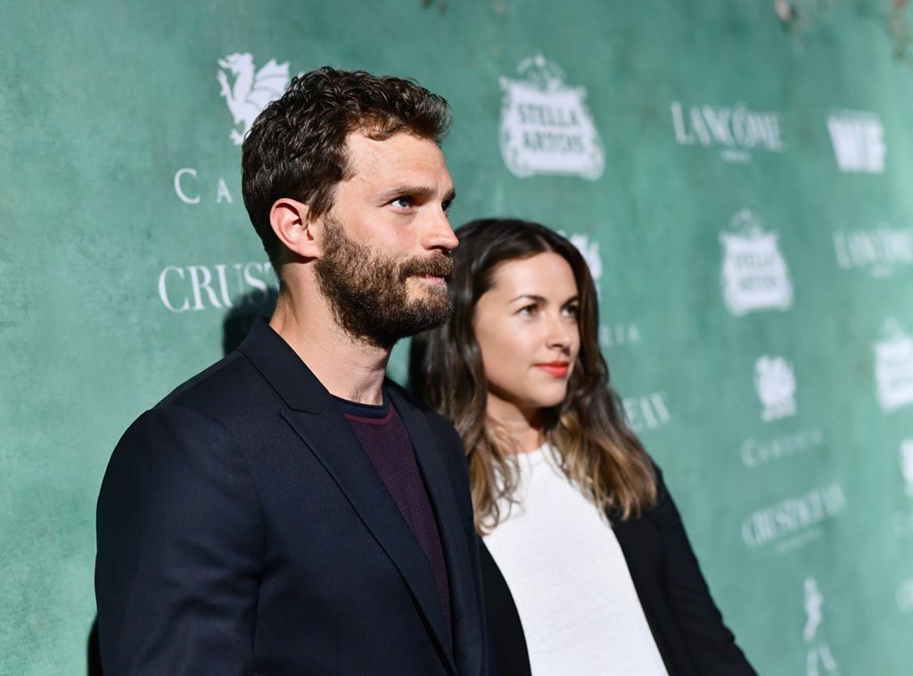 RoratoSilvia's tweet photo. #JamieDornan #AmeliaWarner #JamieAndMillie #VeryMagnificent #Wonderful #Sweet #WomenInFilmPreOscarCocktailParty Thanks so much @JamieDornan_org https://t.co/iAJ6C7zUo6
