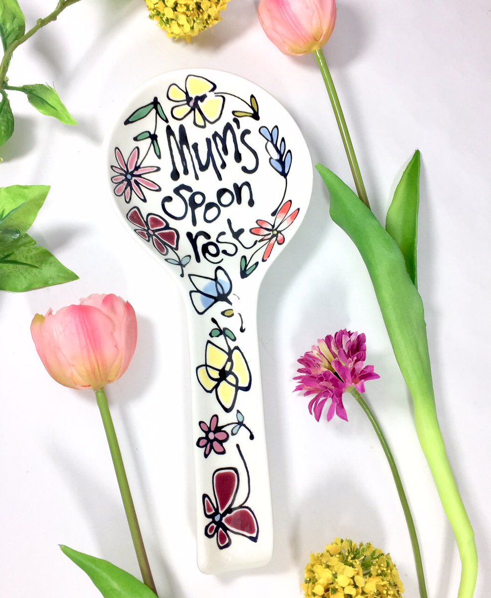 You have until Tues 6th March to order a gorgeous hand painted gift for Mothers Day. We have a huge selection of ceramics that can be personalised and are sure to delight! To order please give us a call, shop online or pop in to our Southwold galley. gallerythea.co.uk 🌷