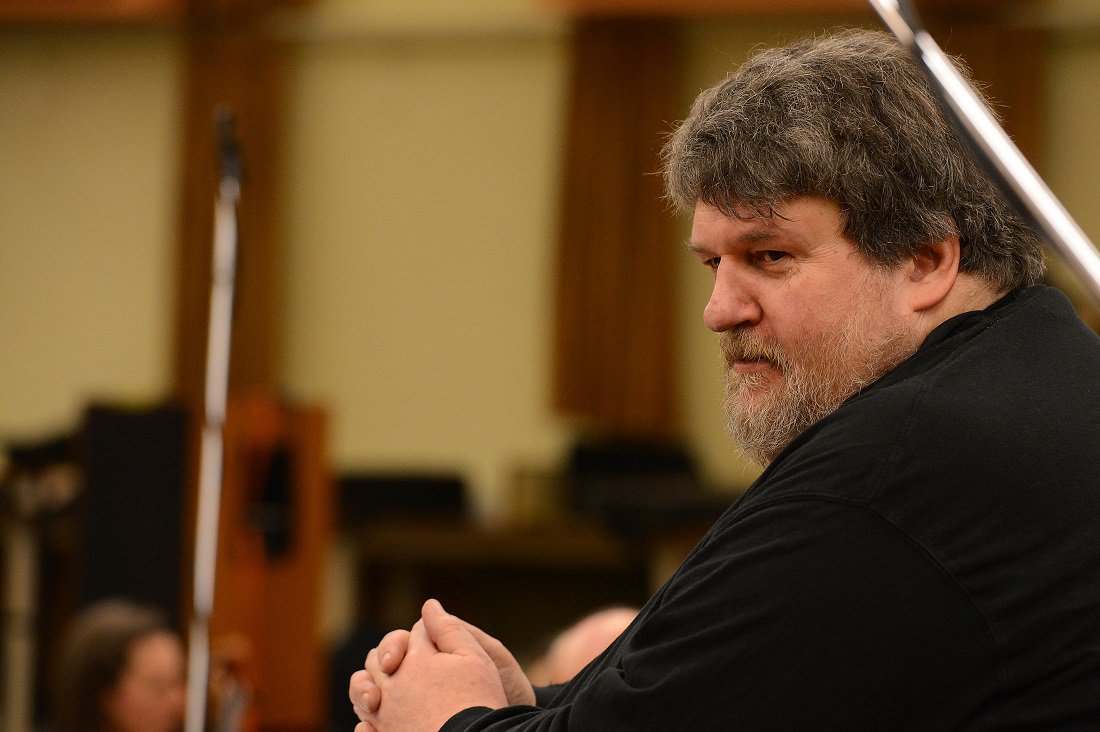 Oliver Knussen johti kutkuttavan konserttikokonaisuuden Busonista Brahmsiin <a href="/Yle_Rso/">Finnish Radio Symphony Orchestra</a> rondolehti.fi/rondo-arvioi/k…