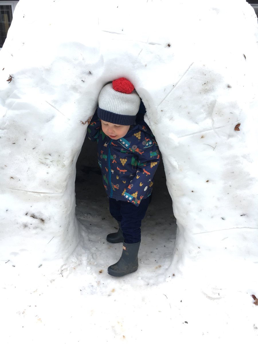 LovedayHouse's tweet photo. One very successful House project - completely their idea! There were two work parties bringing snow into the quad with one on construction. All year groups were involved. I wonder if any other House @cranleighschool has an igloo? Thought not.#teamred #hek #igloobuilding https://t.co/MEcCNjIric