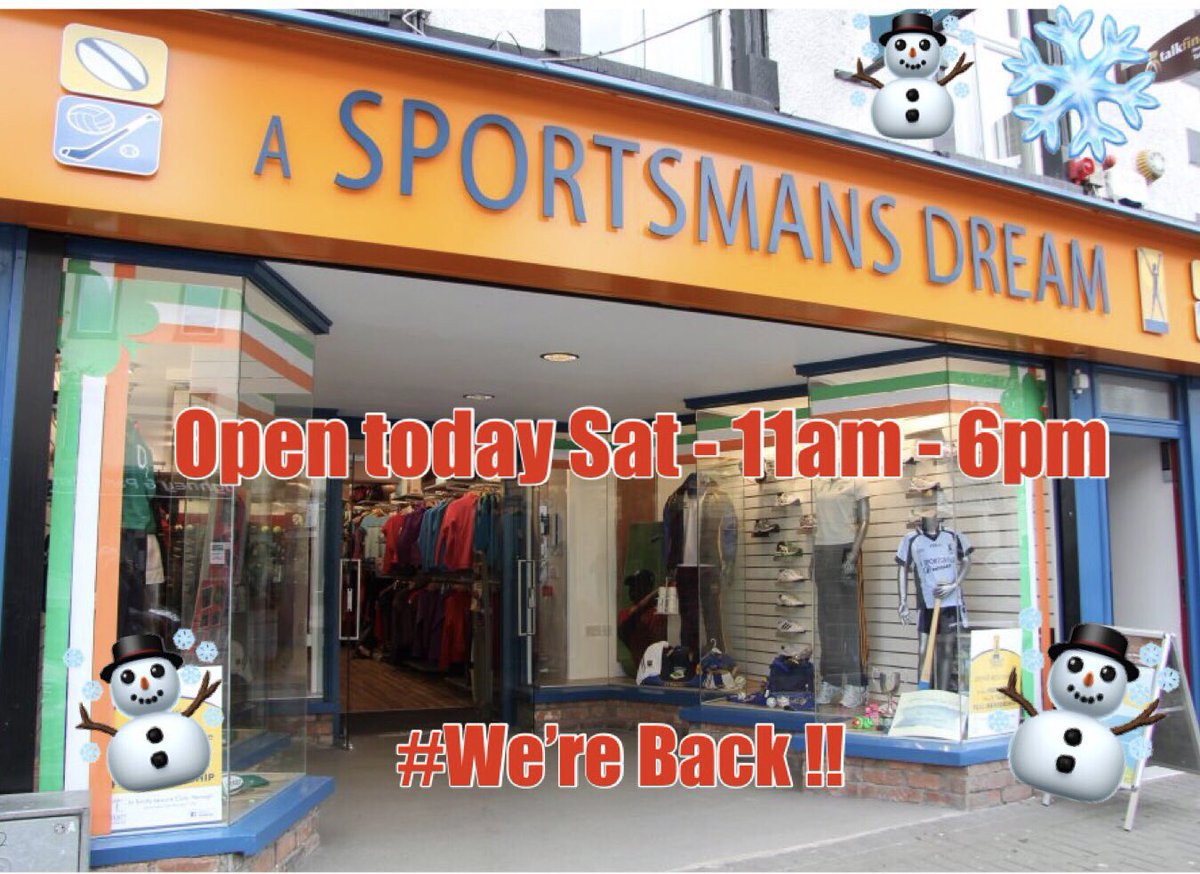 SportsmansDream's tweet photo. โ๏ธ โ๏ธWeโre Back ๐โ๏ธโ๏ธ opening today Sat 11am ..... hats, baselayer , gloves ๐งค#SnowEssentials #TheBeastFromTheEast #StormEmma ๐ท ๐ฟโท https://t.co/sNomhbJztR