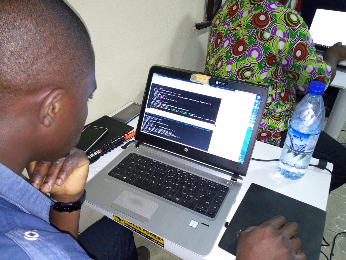 DataLead_Africa's tweet image. Day 3, #R and #SPSS class in Lagos.
#DescriptiveStatistics
#ANOVA
#PCA
#Correlation
#RegressionModeling
@brunoegwumba
@Lynxaimus