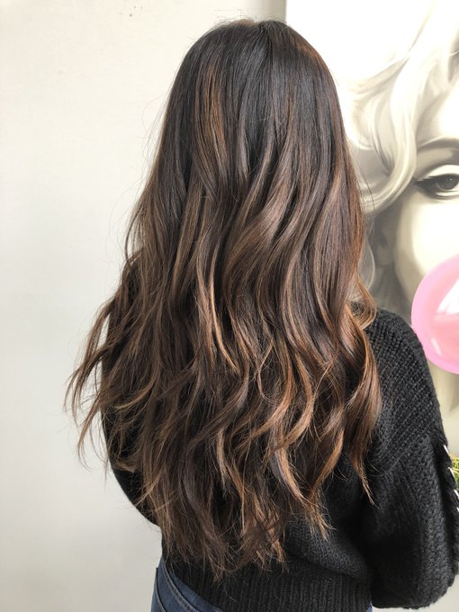 Got my hair done so it can get ruined by this wind at the #StadiumSeries https://t.co/hhj1KwfJUj<a href="/tag/stadiumseries"class="tags"><span>#stadiumseries</span></a>